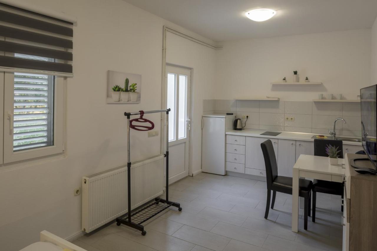Apartments With A Parking Space Zuljana, Peljesac - 4573 Ngoại thất bức ảnh