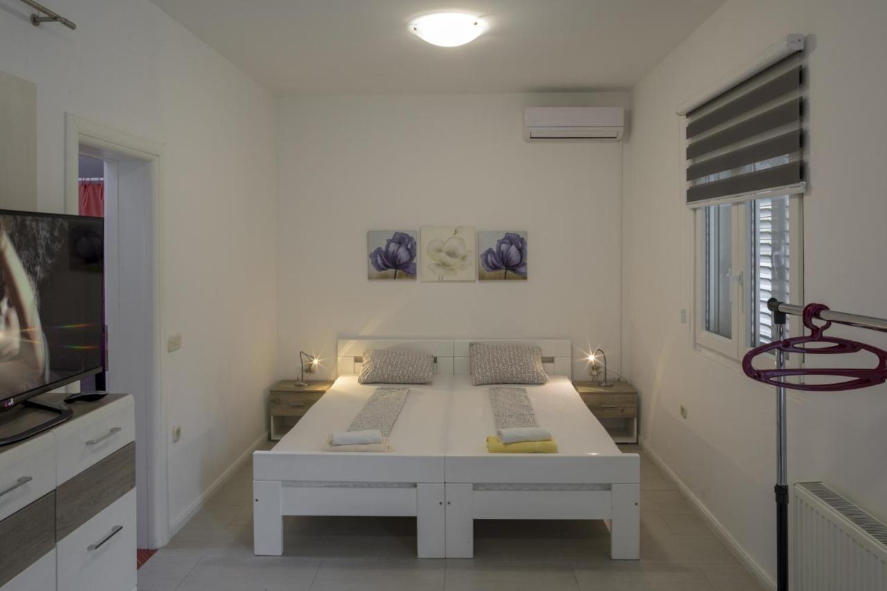 Apartments With A Parking Space Zuljana, Peljesac - 4573 Ngoại thất bức ảnh